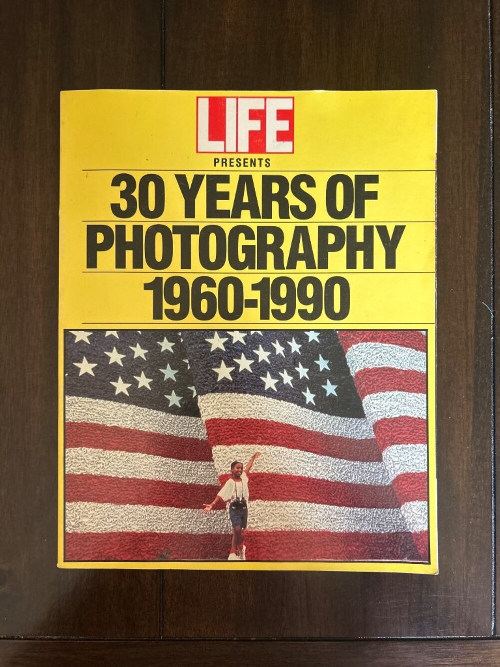 Life Presents 30 Years Of Photography 1960-1990 Magazine Iconic Images Historica